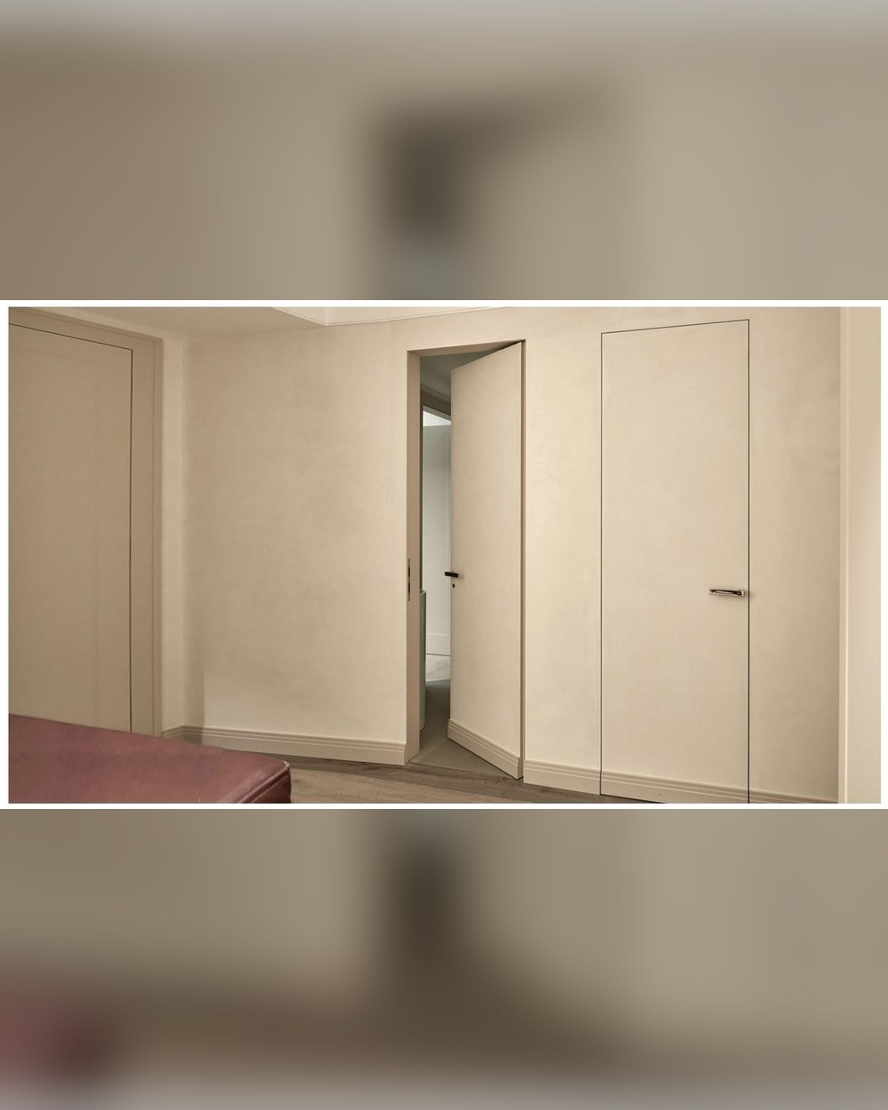Hidden Door SIG-30-04