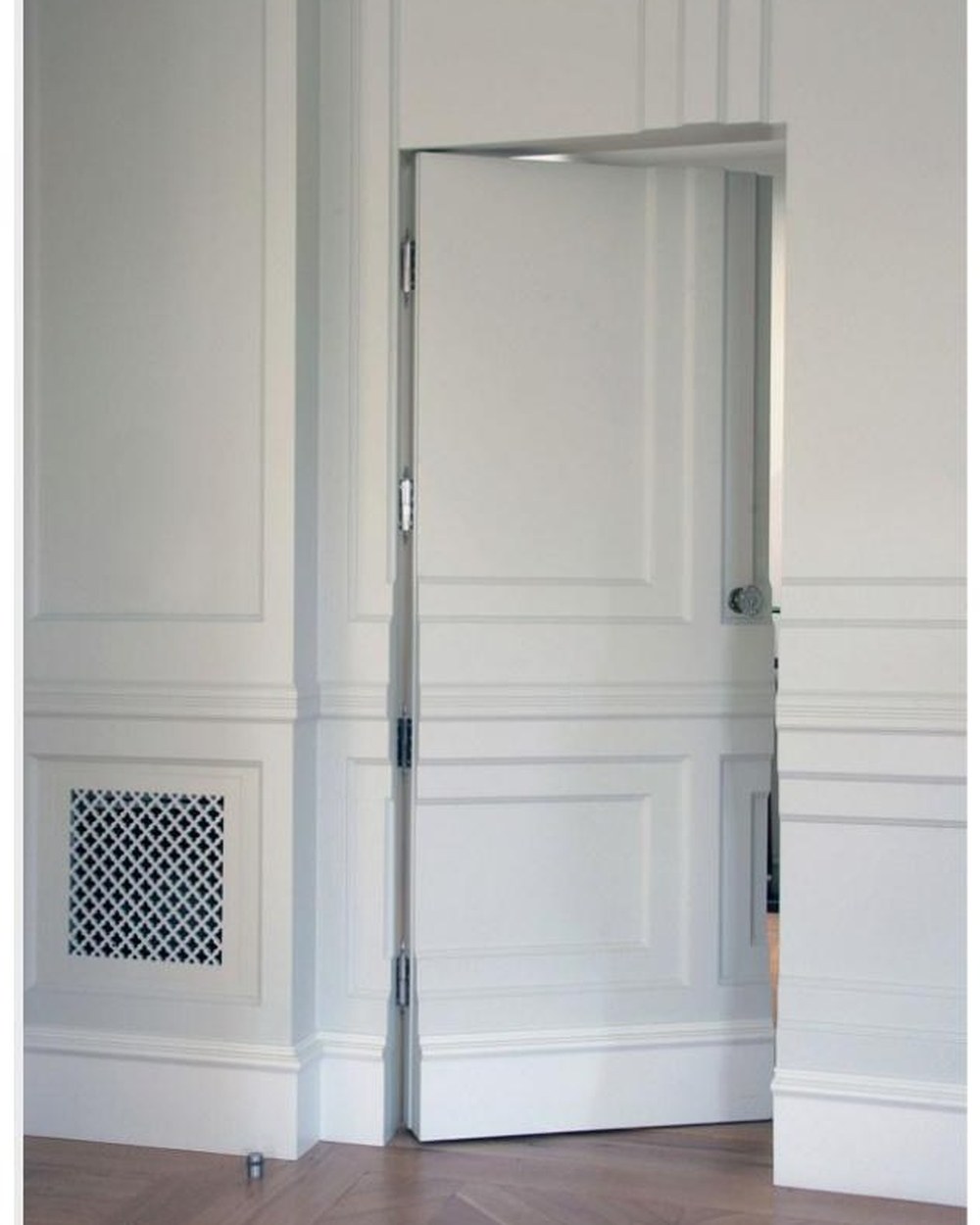 Hidden Door SIG-31-02