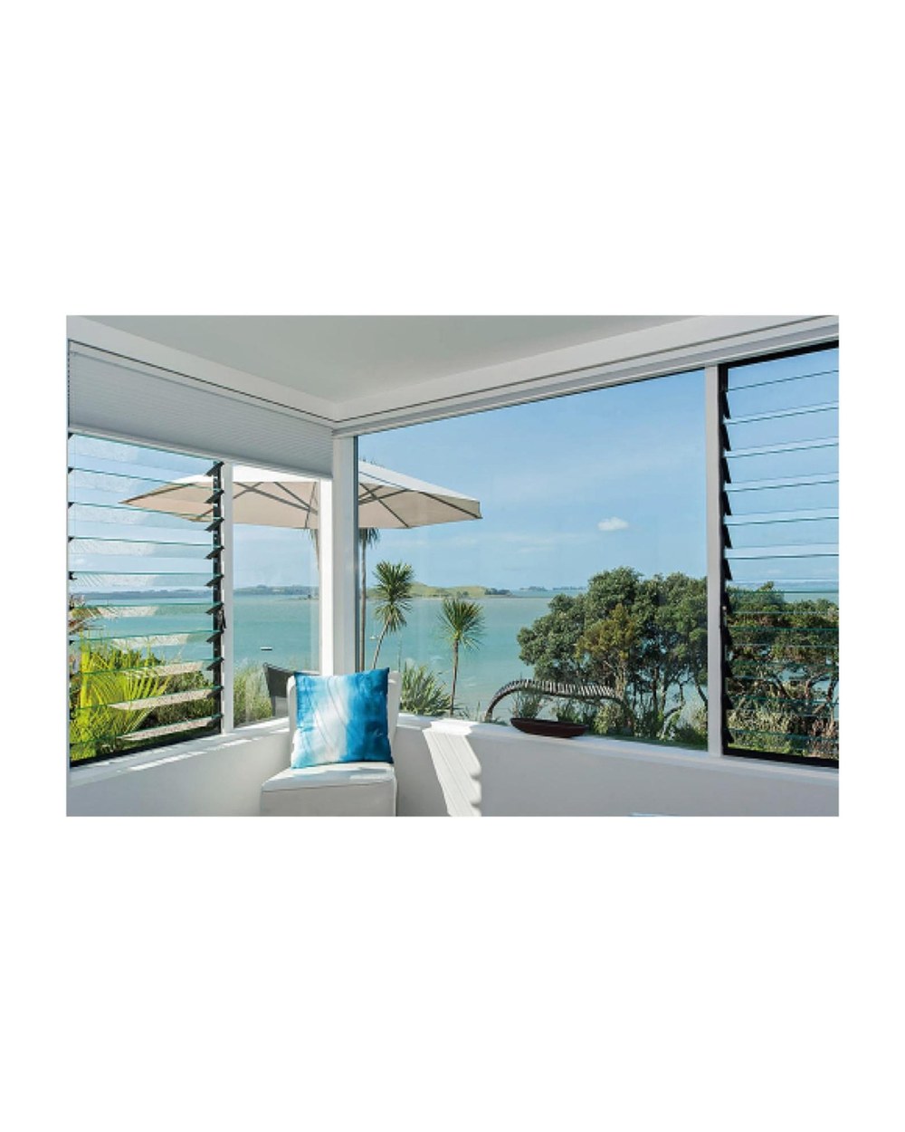 70 Series Adjustable Glass Louvre