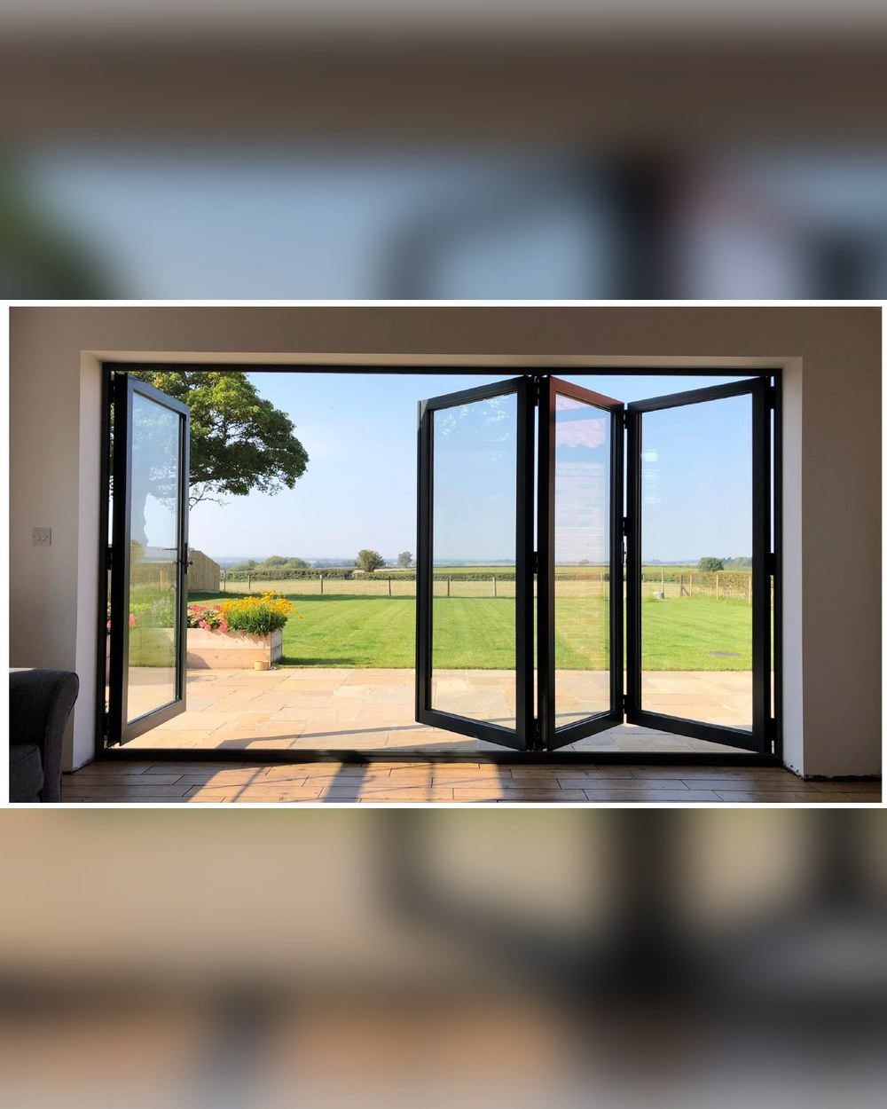 Fold Door SIG-23-04