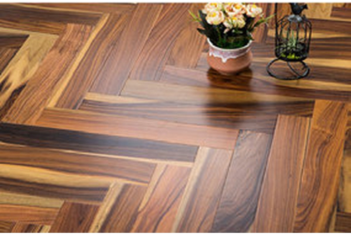 Engineered Wood Plank R8818
