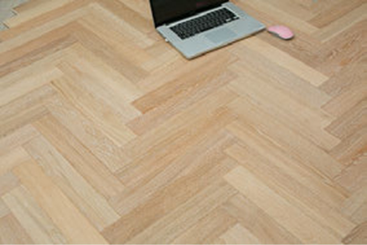 Engineered Wood Plank R1101
